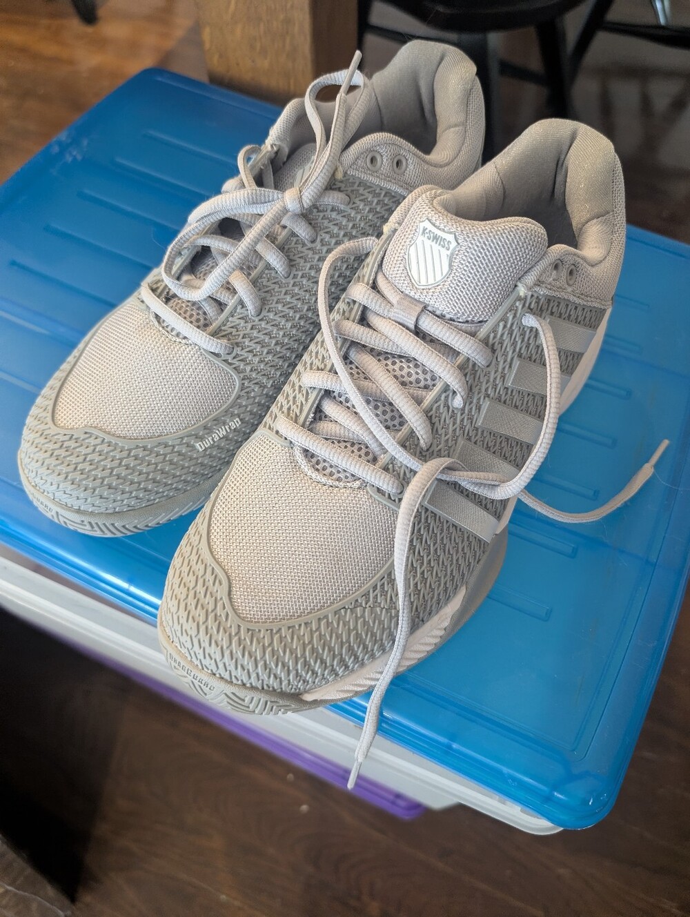K-Swiss Women's Light Gray Pickleball Sneakers